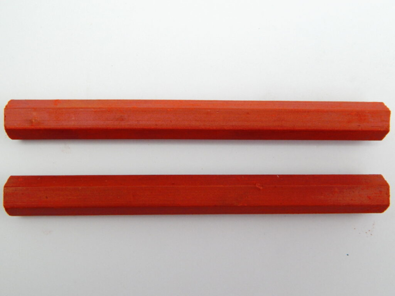 Křída lesnická, 12 kusů, červená