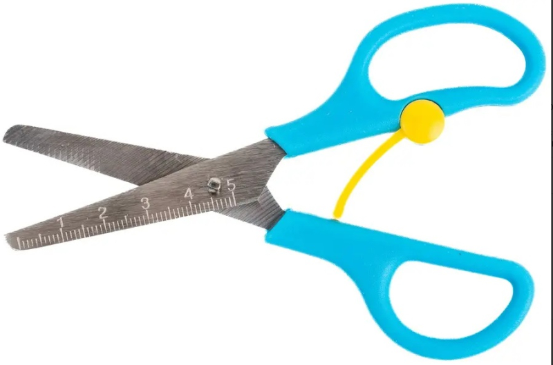 NUZKY DETSKE 13CM S PRUZINOU  -K-