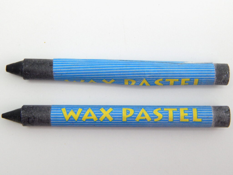 Voskovky 8230 č.6 fialové