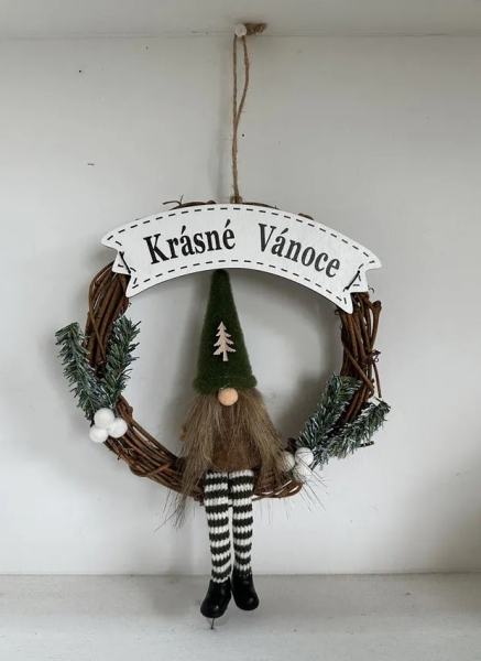 Věnec se skřítkem k zavěšení