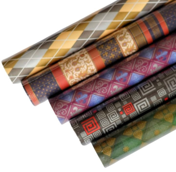 Balicí papír na roli 2 m pánský motiv