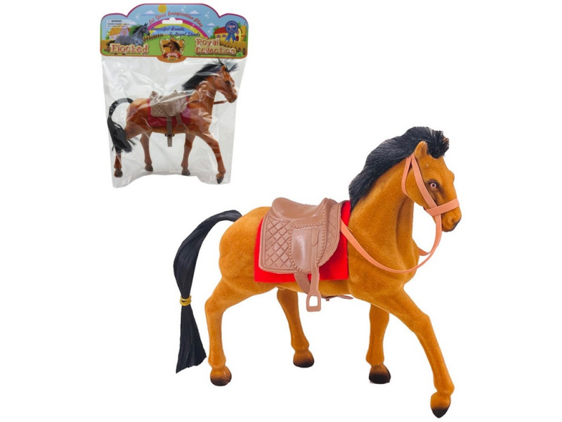 Kůň se sedlem