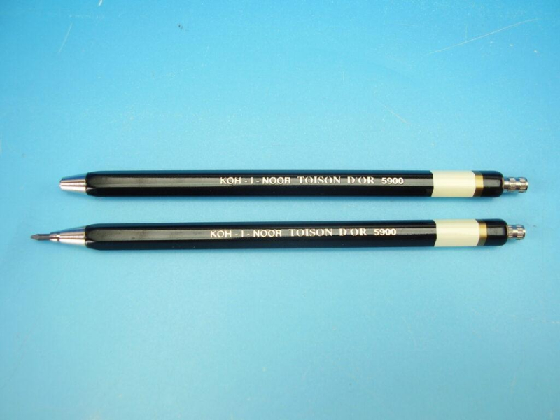 Versatilka 5900, Kohinoor, černo-bílá, kovová